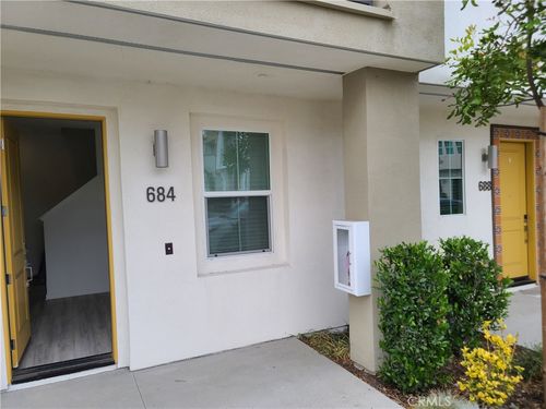 684 Cara Cara Ln, Covina, CA, 91723-1248 | Card Image