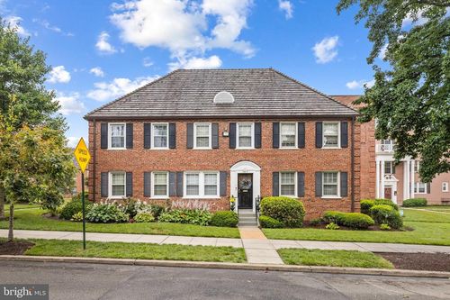 3817 V St Se, WASHINGTON, DC, 20020-1311 | Card Image