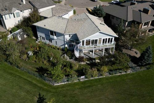 102 Fairmont Cove S, Lethbridge, AB, T1K7M6 | Card Image