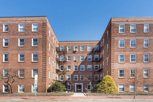 l1b-395 Broadway, Cambridge, MA, 02139-1634 | Card Image