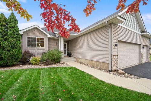 989 Danube Ave, Shakopee, MN, 55379-4635 | Card Image
