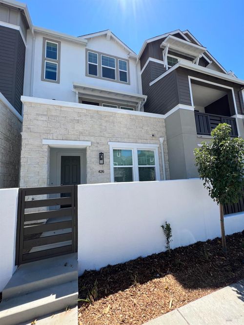 426 Semillon Ln, Santa Rosa, CA, 95403-2885 | Card Image