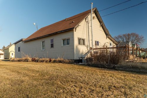 409 Clough Ave, Superior, WI, 54880-1325 | Card Image