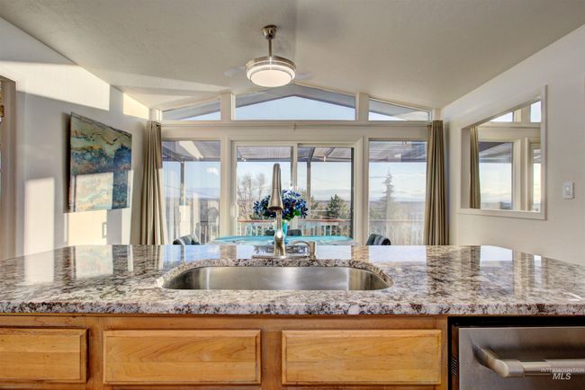 4420 N Ginzel St, House other with 4 bedrooms, 4 bathrooms and 3 parking in Boise ID | Image 12