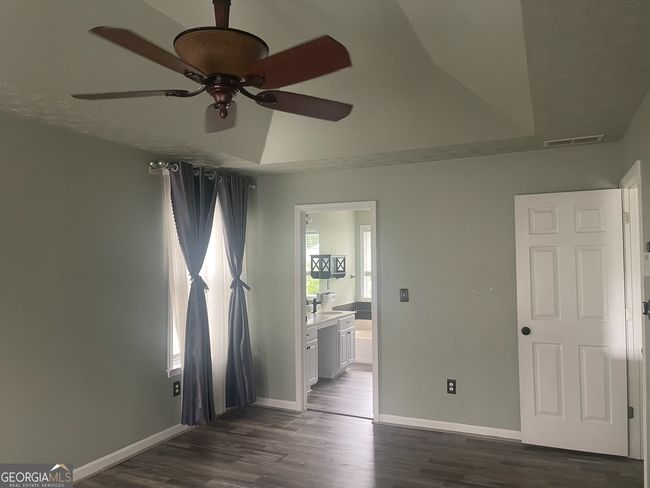 340 Twin Point Way, House other with 3 bedrooms, 3 bathrooms and null parking in Suwanee GA | Image 8
