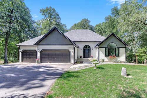 7156 Granada Ave S, Cottage Grove, MN, 55016-1705 | Card Image