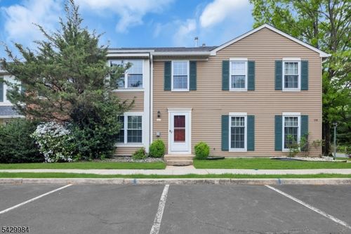 115 Selby Ct, Somerset, NJ, 08873-4787 | Card Image