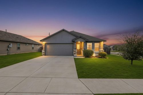 104 Finn Trl, San Marcos, TX, 78666-4356 | Card Image