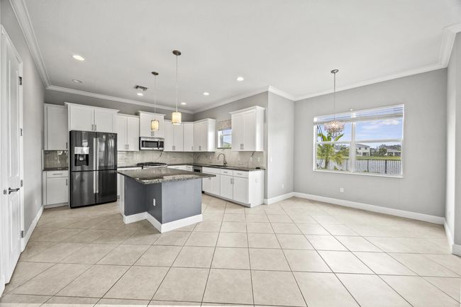 16007 Whippoorwill Cir, House other with 5 bedrooms, 4 bathrooms and null parking in Westlake FL | Image 16