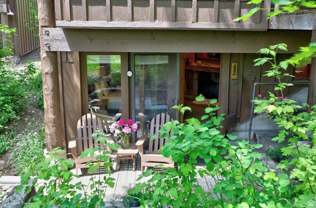 Rear deck with hot tub and french doors | Image 39