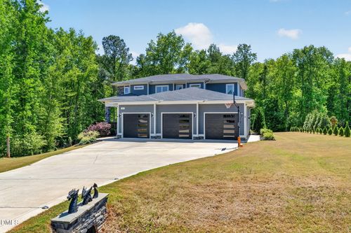 58 Arrezzo Dr, Clayton, NC, 27527-5610 | Card Image