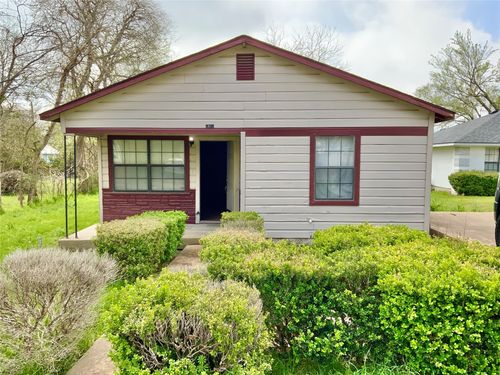 1113 W 3rd St, Taylor, TX, 76574-2438 | Card Image