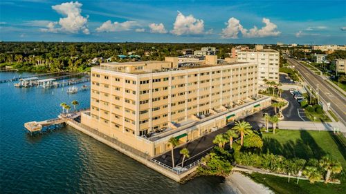 apt-505c-100 Bluff View Dr, BELLEAIR BLUFFS, FL, 33770-1376 | Card Image