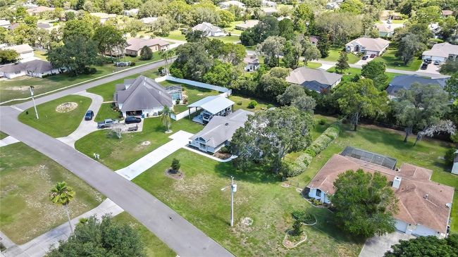 13295 Don Loop, House other with 3 bedrooms, 2 bathrooms and null parking in Spring Hill FL | Image 65