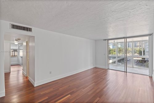 apt-404-145 Se 25th Rd, Miami, FL, 33129-2401 | Card Image