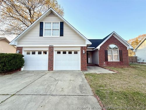 8420 Deertrot Dr, Fayetteville, NC, 28314-6091 | Card Image