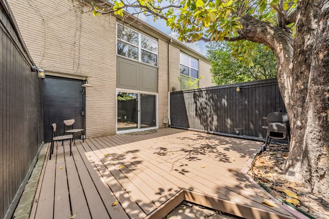 View of deck | Image 22