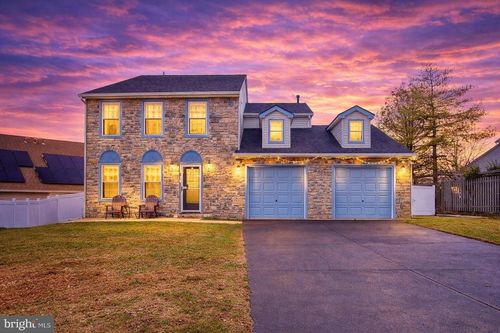 9 Ariel Dr, Mount Holly, NJ, 08060-2500 | Card Image