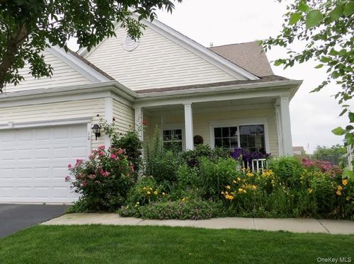 10 Louden Loop, Mount Sinai, NY, 11766-3410 | Card Image