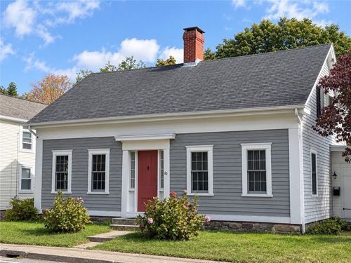 62 Main St, Coventry, RI, 02816-7850 | Card Image