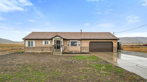 26551 N 8800 W, Portage, UT, 84331-8928 | Card Image