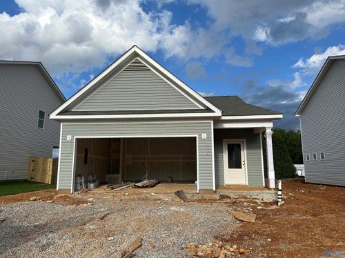 7213 Fox Glen Cir Se, Owens Cross Roads, AL, 35763-6100 | Card Image