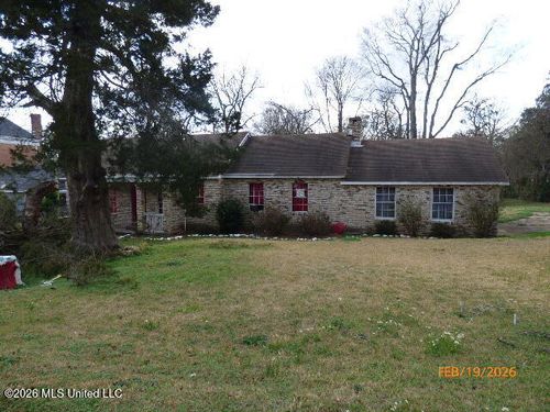 202 Gayosa Ave, Natchez, MS, 39120-3123 | Card Image