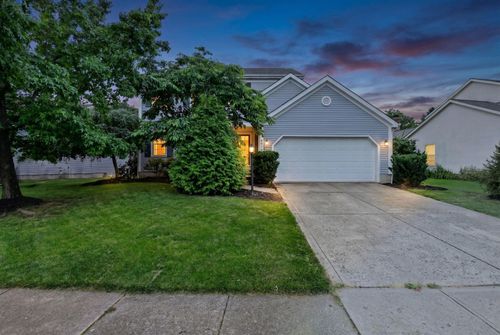 8079 Pelham Dr, Westerville, OH, 43081-5576 | Card Image
