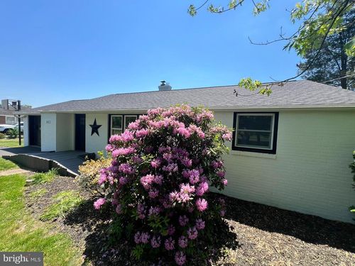 2660 Big Rd, Frederick, PA, 19435-9702 | Card Image