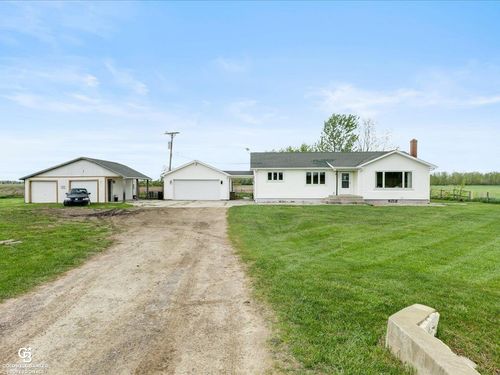 903 Burns Line Rd, Melvin, MI, 48454-9785 | Card Image