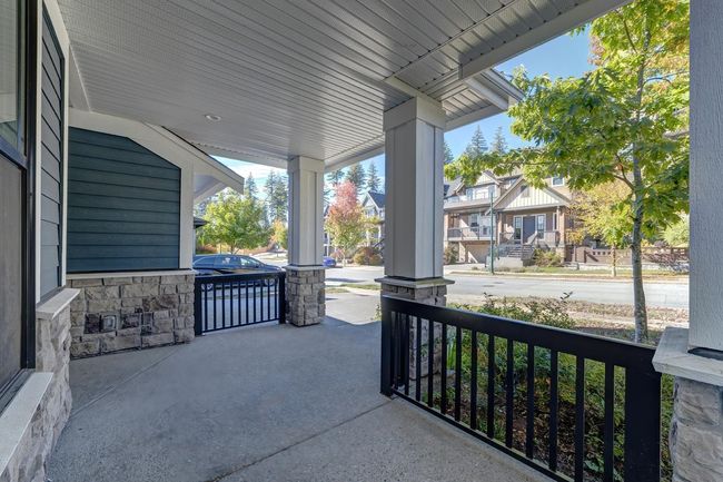 1429 Strawline Hill Street, House other with 6 bedrooms, 3 bathrooms and 4 parking in Coquitlam BC | Image 3