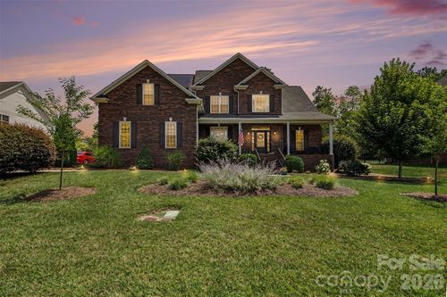 5107 Summerell Ave, Gastonia, NC, 28056-8582 | Card Image