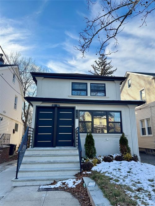 115-16 199th St, Saint Albans, NY, 11412-2831 | Card Image