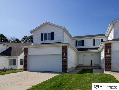 2381 Telluride Cir, Lincoln, NE, 68521-8967 | Card Image