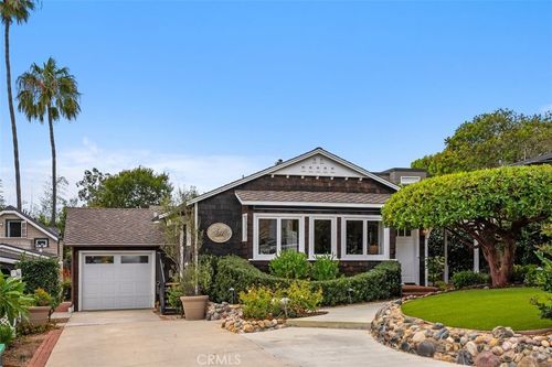 340 Moss St, Laguna Beach, CA, 92651-3626 | Card Image