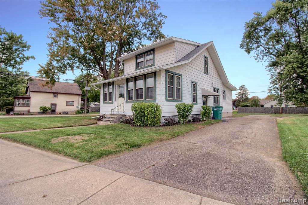 Violet St, New Boston, MI 48164 #1