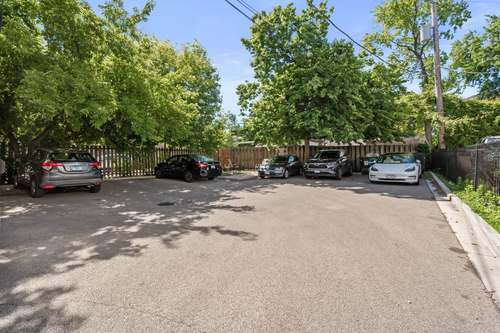Commercial Sale in Chicago 3
