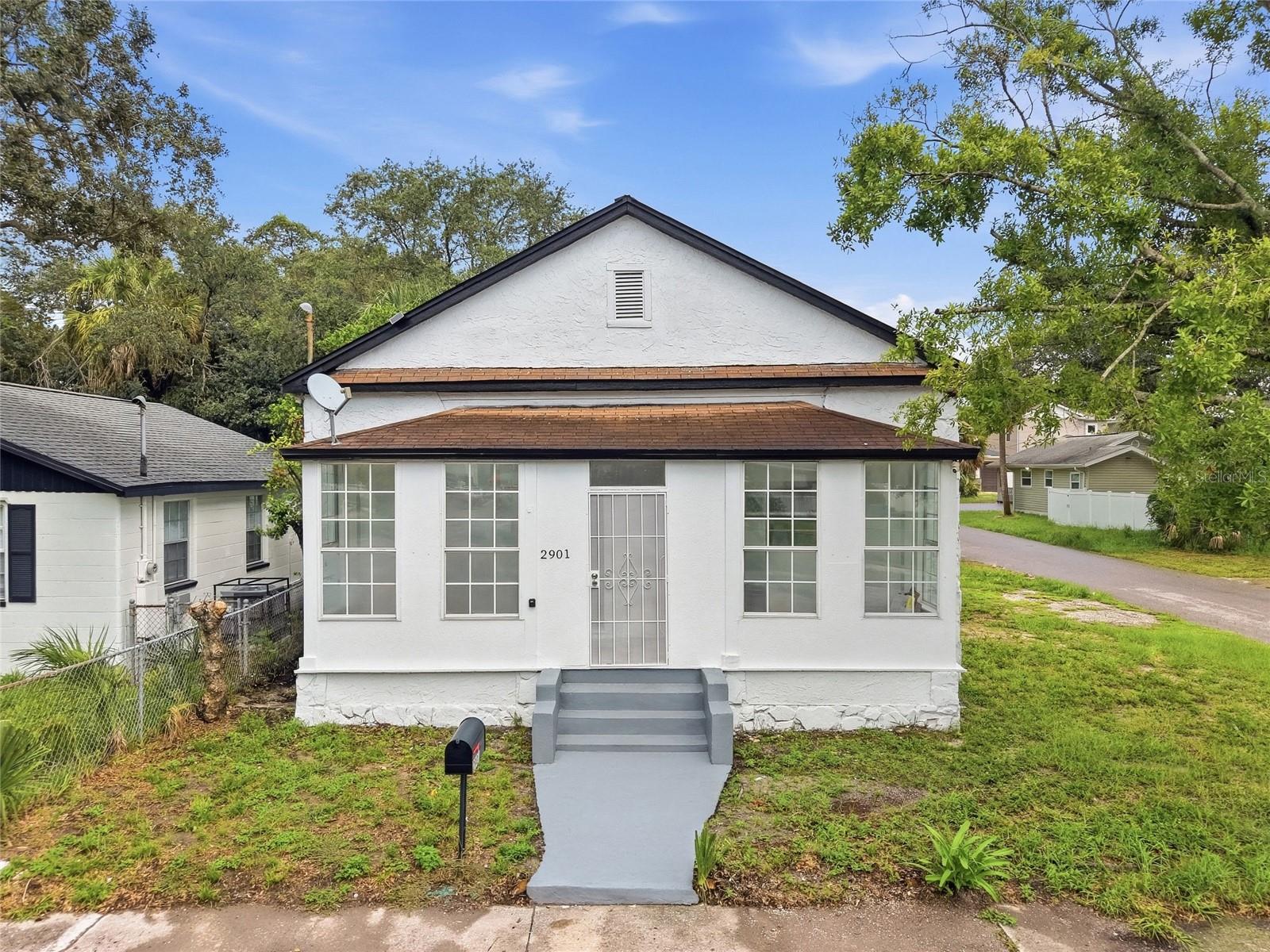 Residential Lease in TAMPA