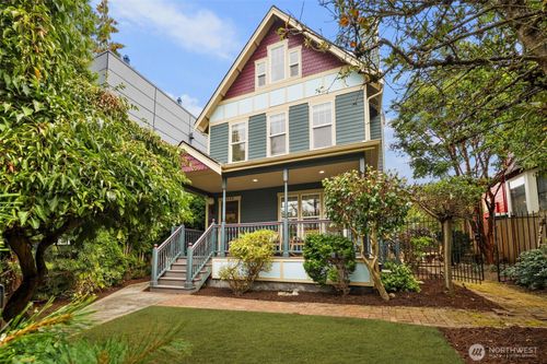 2446 Queen Anne Avenue N, Seattle, WA, 98109 | Card Image