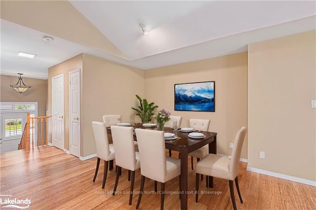 22 Westwind Dr, Condo with 4 bedrooms, 2 bathrooms and 2 parking in Collingwood ON | Image 8