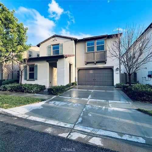 218 Geyser, Irvine, CA, 92618-0884 | Card Image