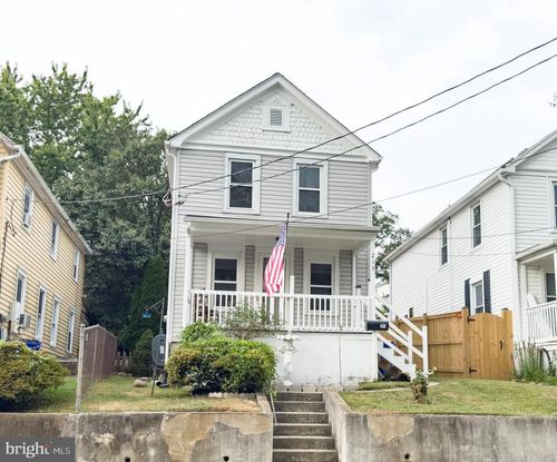 213 W B St, BRUNSWICK, MD, 21716-1126 | Card Image