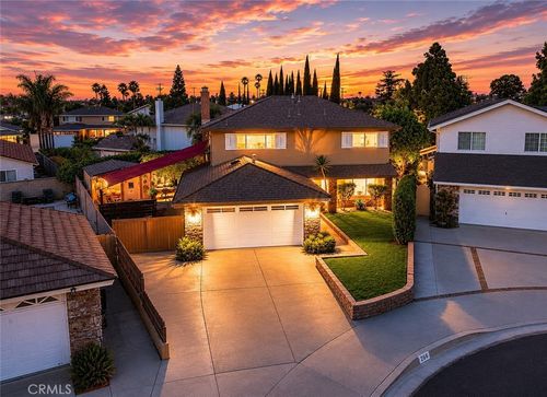 1310 N Wyeth Cir, Orange, CA, 92867-5242 | Card Image