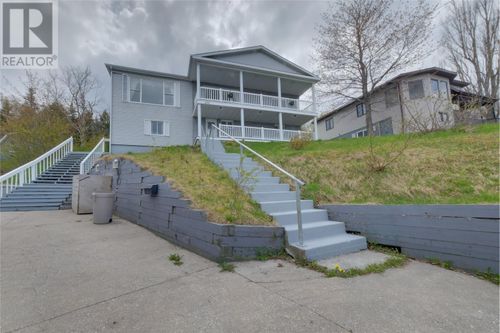 205 Curling St, Corner Brook, NL, A2H3J1 | Card Image