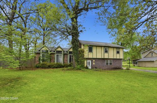 2098 Oak Cliff Road, Joplin, MO, 64801 | Card Image