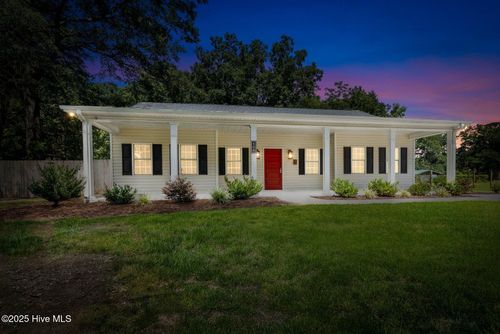 406 S Dennis St, Enfield, NC, 27823-1614 | Card Image