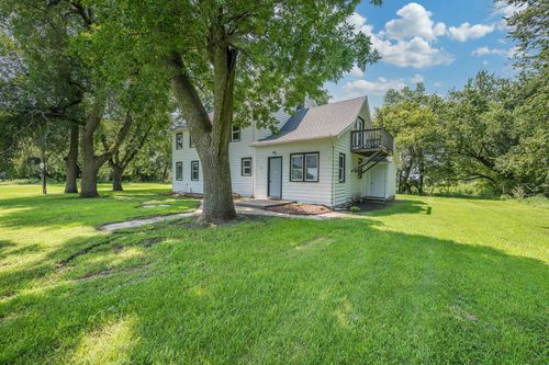 1742 50th Ave, Lake Wilson, MN, 56151-1040 | Card Image