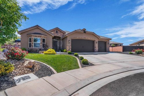 2817 W Barbellino Cir, St George, UT, 84770-1396 | Card Image