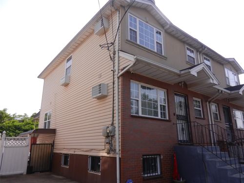 116 Marsden St, Jamaica, NY, 11434-1728 | Card Image