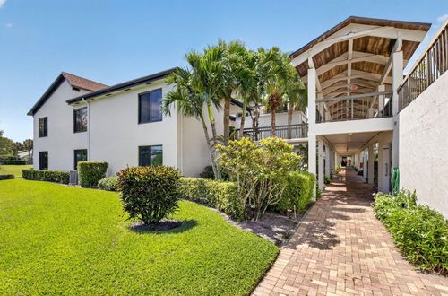 g110-900 Greensward Ln, Delray Beach, FL, 33445-9029 | Card Image